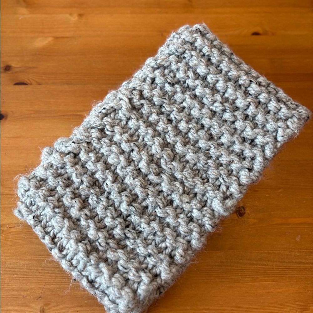 Chunky Gray Knit Scarf